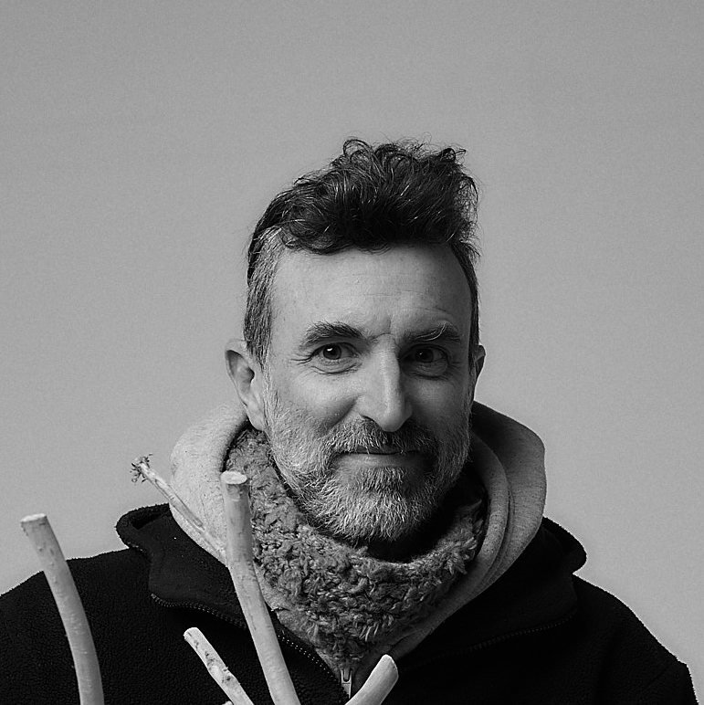 Lucio Vega
